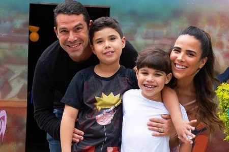 Wanessa Camargo recebe joia do marido avaliada em R$ 7 mil