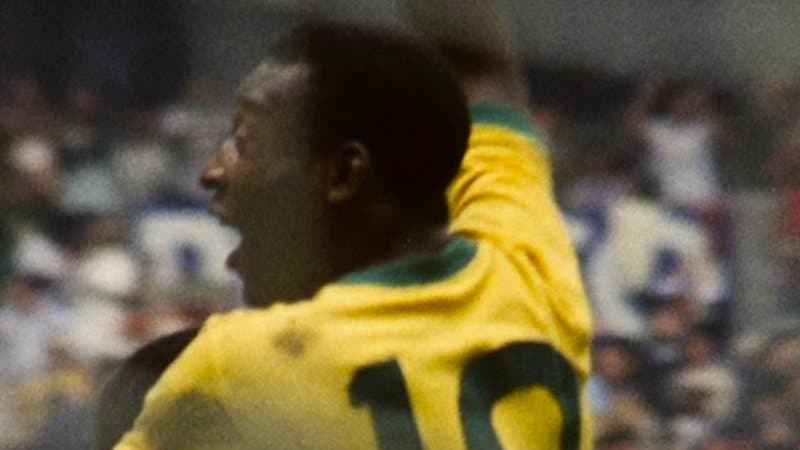 Netflix lança trailer do documentário sobre a trajetória de Pelé