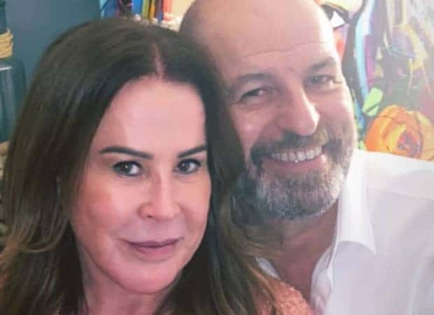 Zilu Godoi celebra nove meses de namoro com empresário e faz declaração
