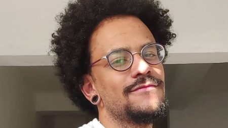BBB 2021: Internautas desenterram tweets de João Luiz debochando de cantoras