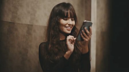 Thaís Braz, do BBB 2021, já participou do clipe de cantor sertanejo famoso