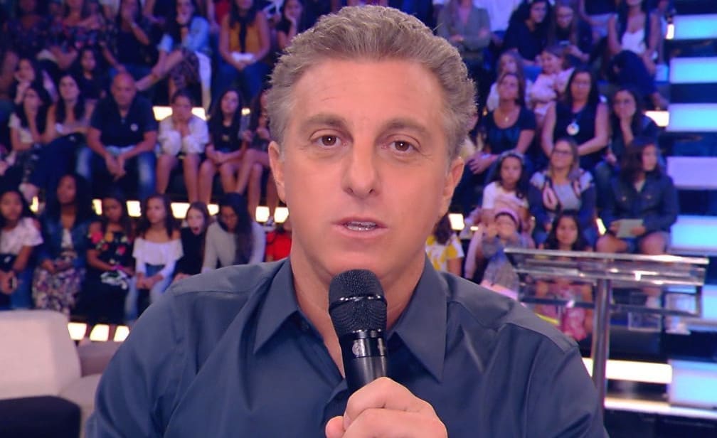 Globo tenta fazer Luciano Huck desistir da política e planeja futuro