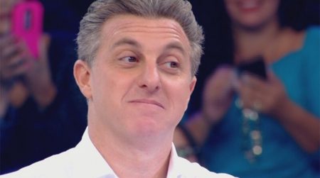 BBB 2021: Luciano Huck surpreende e confessa desejo por paredão entre sisters