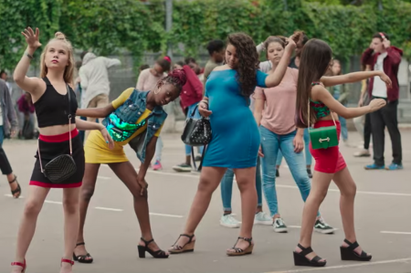 Juiz nega pedido de censura à Netflix e dá lição de moral em igreja