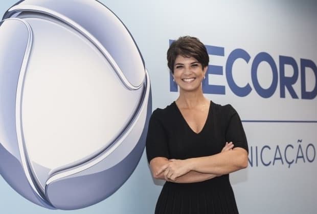 Mariana Godoy é oficializada na Record para comandar o Fala Brasil