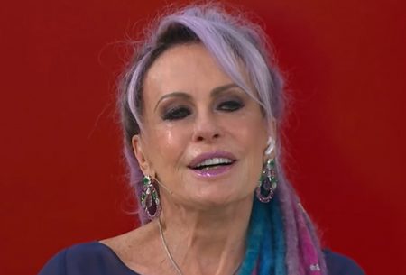 Ana Maria Braga volta a estúdio em SP e chora muito com homenagem ao Louro José