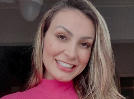 Grávida, Andressa Urach revela se irá contar sobre seu passado ao filho