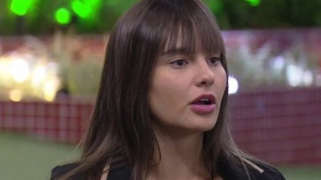 BBB 2021: Thaís é vista como invisível no jogo em reunião reveladora