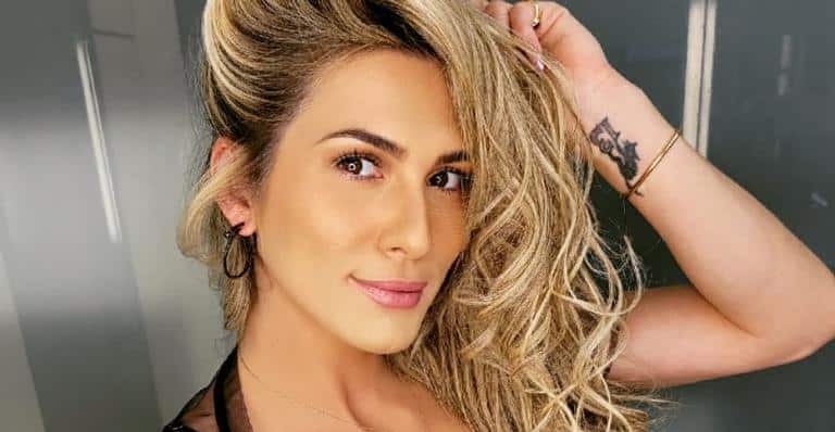 Lívia Andrade revela razões de ter se afastado das redes sociais
