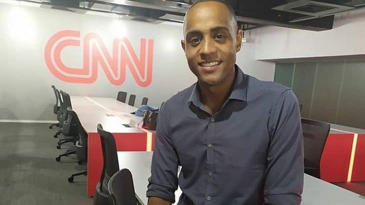 Repórter da CNN Brasil afirma ser alvo de racismo em clube e canal toma decisão