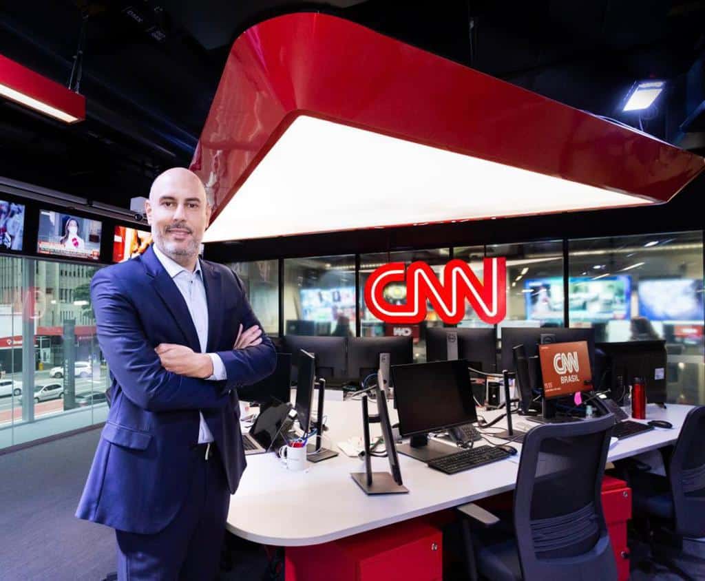 Um ano após estreia, Douglas Tavolaro, fundador da CNN Brasil, anuncia saída do canal