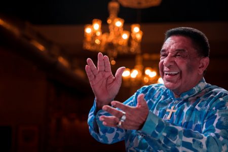 Família de Agnaldo Timóteo revela “agravamento” em seu estado de saúde