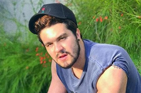 Luan Santana é flagrado pela polícia no rio Coxim e vídeo é divulgado; assista!