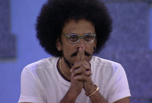 BBB 2021: Familiares revelam que João Luiz não deixava cabelo crescer por medo de preconceito
