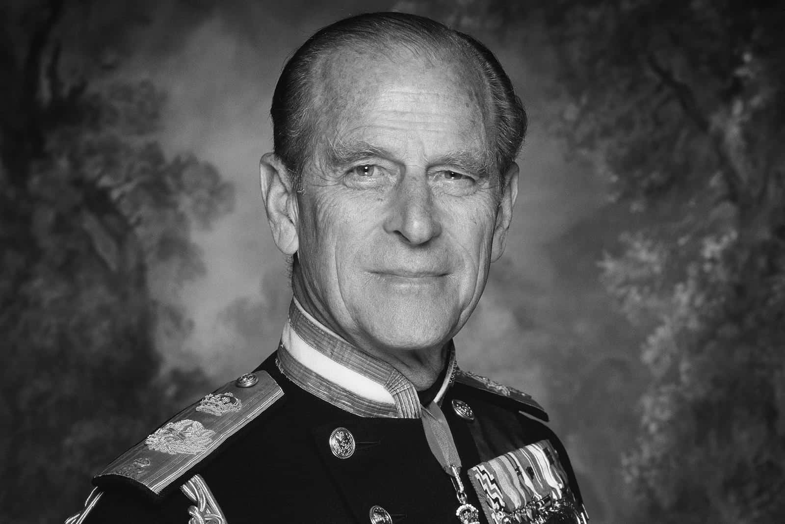 Príncipe Philip, marido da Rainha Elizabeth, morre aos 99 anos
