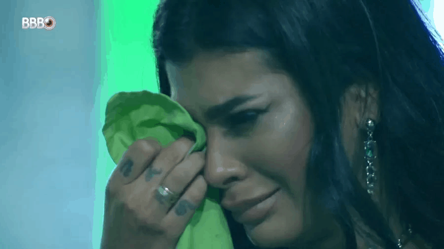 BBB 2021: Pocah vai às lágrimas e revela que não se sente bem-vinda na casa