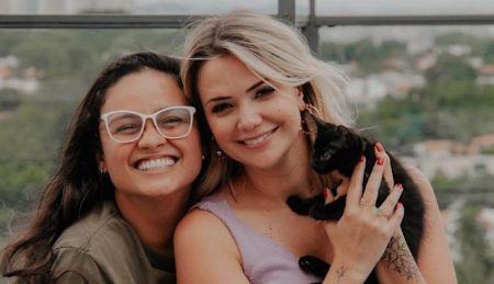 Marcela Mc Gowan dá detalhes sobre convívio com namorada durante pandemia