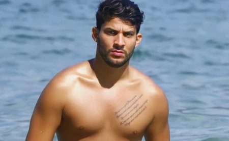 Gays passam dos limites no De Férias com o Ex e seguranças são obrigados a intervir