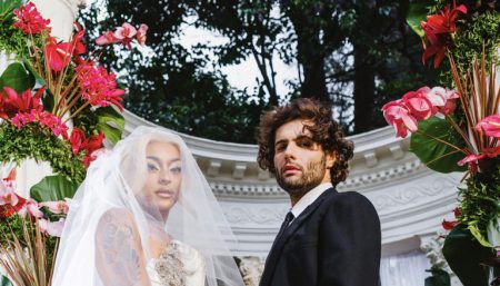 Ator que faz noivo em clipe de Pabllo Vittar é um velho conhecido da cantora