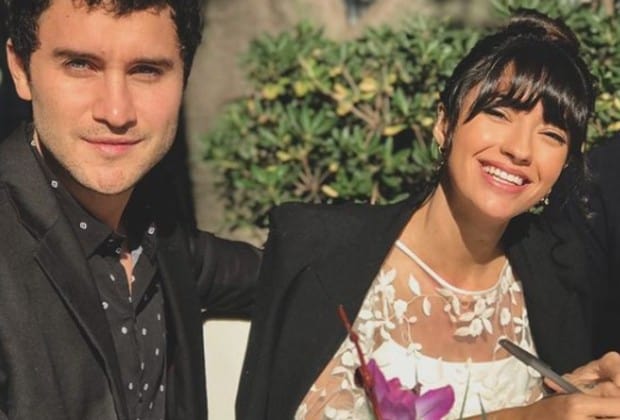 Carolina Oliveira revela que se casou com ator argentino