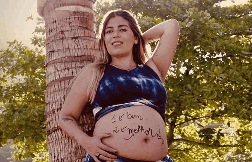 Bruna Surfistinha é vítima de ataques após anúncio de gravidez