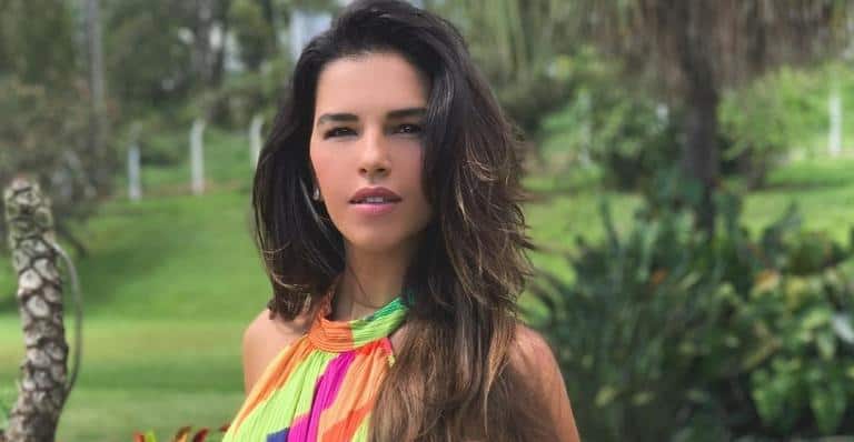 Mariana Rios surge bem à vontade, faz reflexão e deixa seguidores surpresos