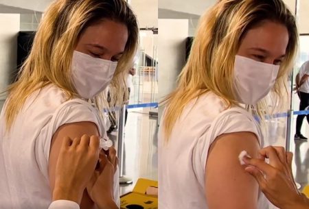 Fernanda Gentil celebra primeira dose da vacina contra a Covid-19
