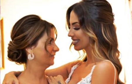 Mãe de Gabi Brandt recebe presente inesperado da filha e divulga foto