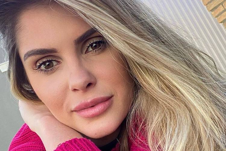 Bárbara Evans faz desabafo sobre como fertilização afeta psicológico