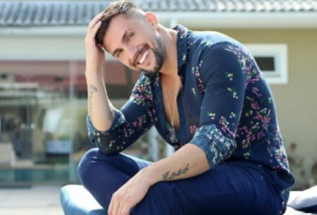Ex-BBB Arthur faz mistério ao comemorar novidade nas redes sociais