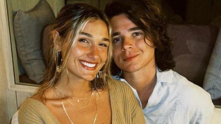 Sasha Meneghel vira piada por expor foto íntima do casamento com João Figueiredo