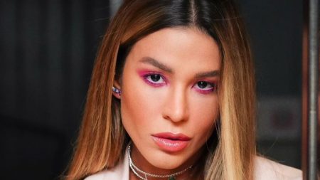 Kerline Cardoso, do BBB, faz piada ao andar de ônibus e é detonada nas redes