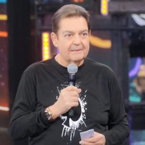 Band bate o martelo e define o título do novo programa de Fausto Silva