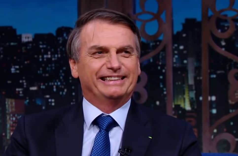 Bolsonaro rejeita contas da Fundação Roberto Marinho em projeto do MIS