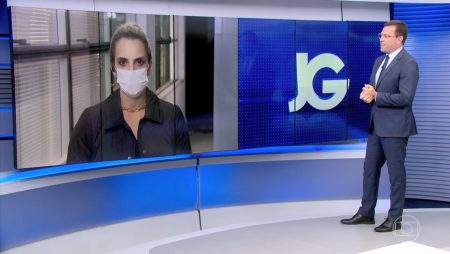 Rodrigo Bocardi ajuda repórter após confusão durante reportagem ao vivo