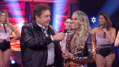 Adriane Galisteu faz declaração sobre saída repentina de Faustão da Globo