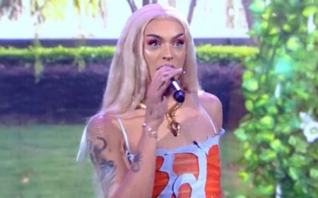 Pabllo Vittar muda versão de música após proibição da Globo