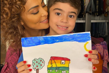 Juliana Paes divulga conversa com o filho e fica chocada com vocabulário dele: “Cringe”