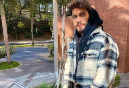Lucas Lucco surpreende ao exibir antes e depois de voltar ao treino