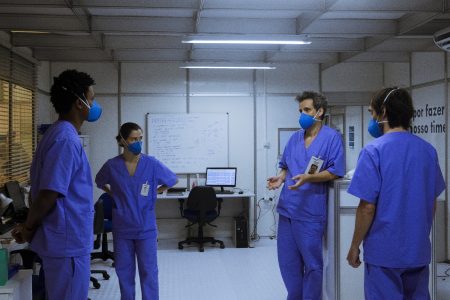 Globo confirma estreia da nova temporada de Sob Pressão; saiba quando