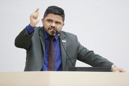 Ex-deputado perde processo movido contra a Globo por piada do Tá no Ar