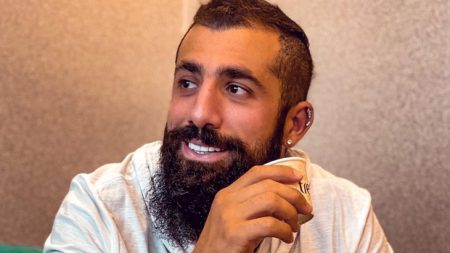 Kaysar Dadour radicaliza no visual e faz sucesso entre ex-colegas do No Limite