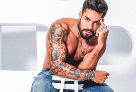 Ex-BBB Bil Araújo vive affair com cantora; saiba quem é