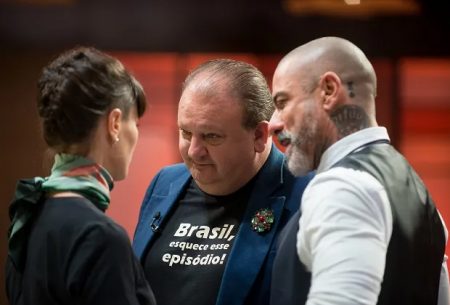 Erick Jacquin surge com camiseta inusitada no MasterChef e dá o que falar