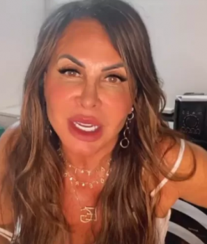 Após procedimentos, Gretchen surpreende ao mostrar seu novo bumbum