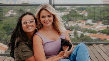 Marcela Mc Gowan e namorada falam de filhos e confirmam planos de casamento