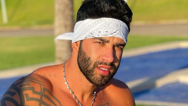 Gusttavo Lima é processado por “vazar” número de mulher em nova música