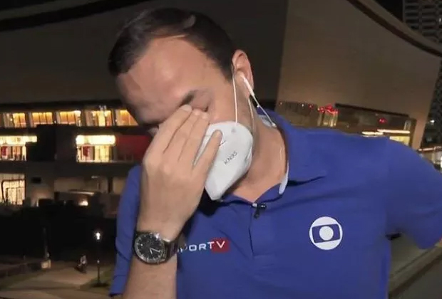 Repórter do SporTV vai às lágrimas ao vivo durante cobertura da Olimpíada