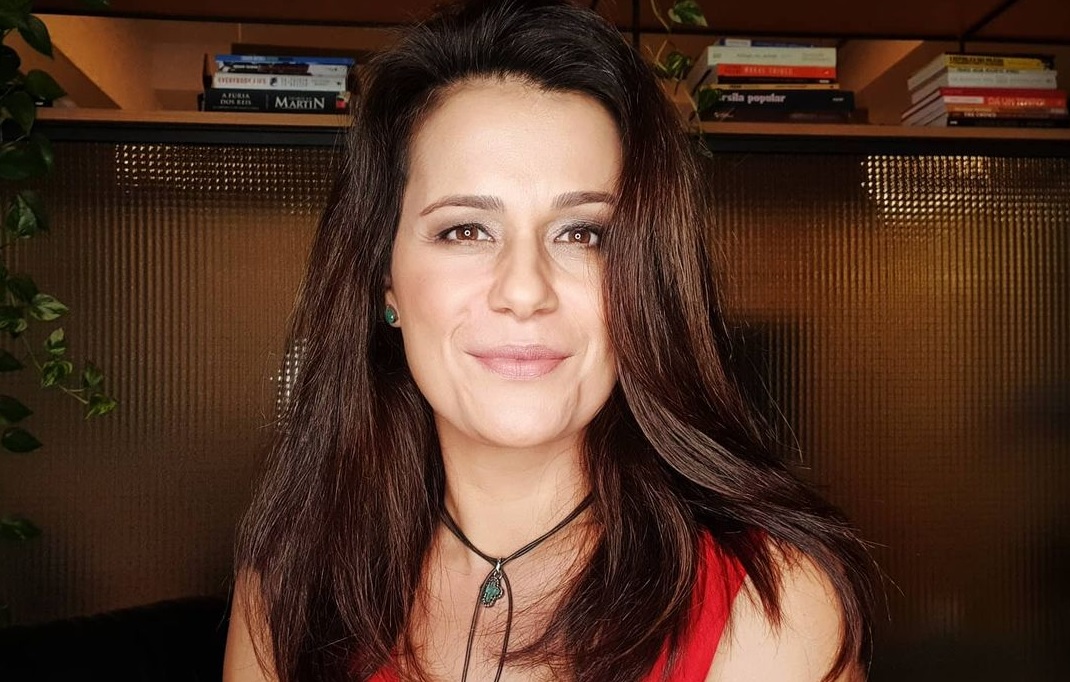 Adriana Araújo processa a Record ao alegar injustiça e discriminação