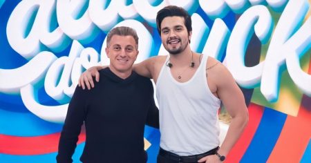 Luan Santana se surpreende com detalhes da mansão de Luciano Huck: “Helicóptero e carrinho de golfe”